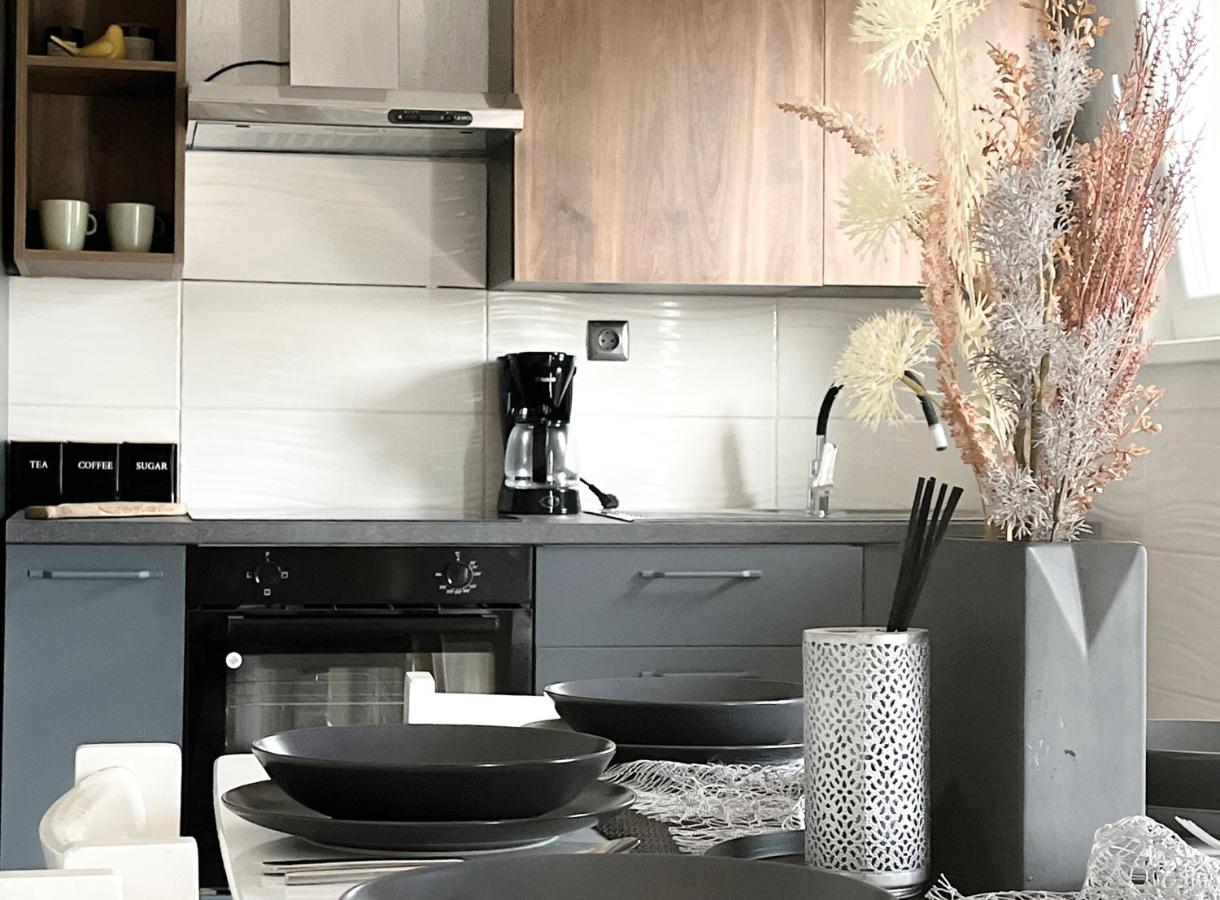 Luka III Apartment ชิเบนิก ภายนอก รูปภาพ