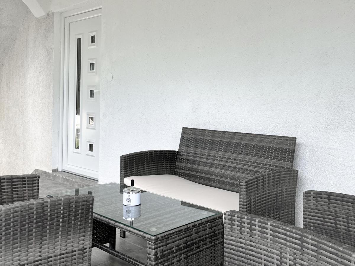 Luka III Apartment ชิเบนิก ภายนอก รูปภาพ